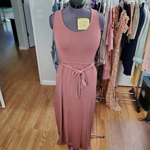 NWT Mauve Maxi Dress w/ Belt